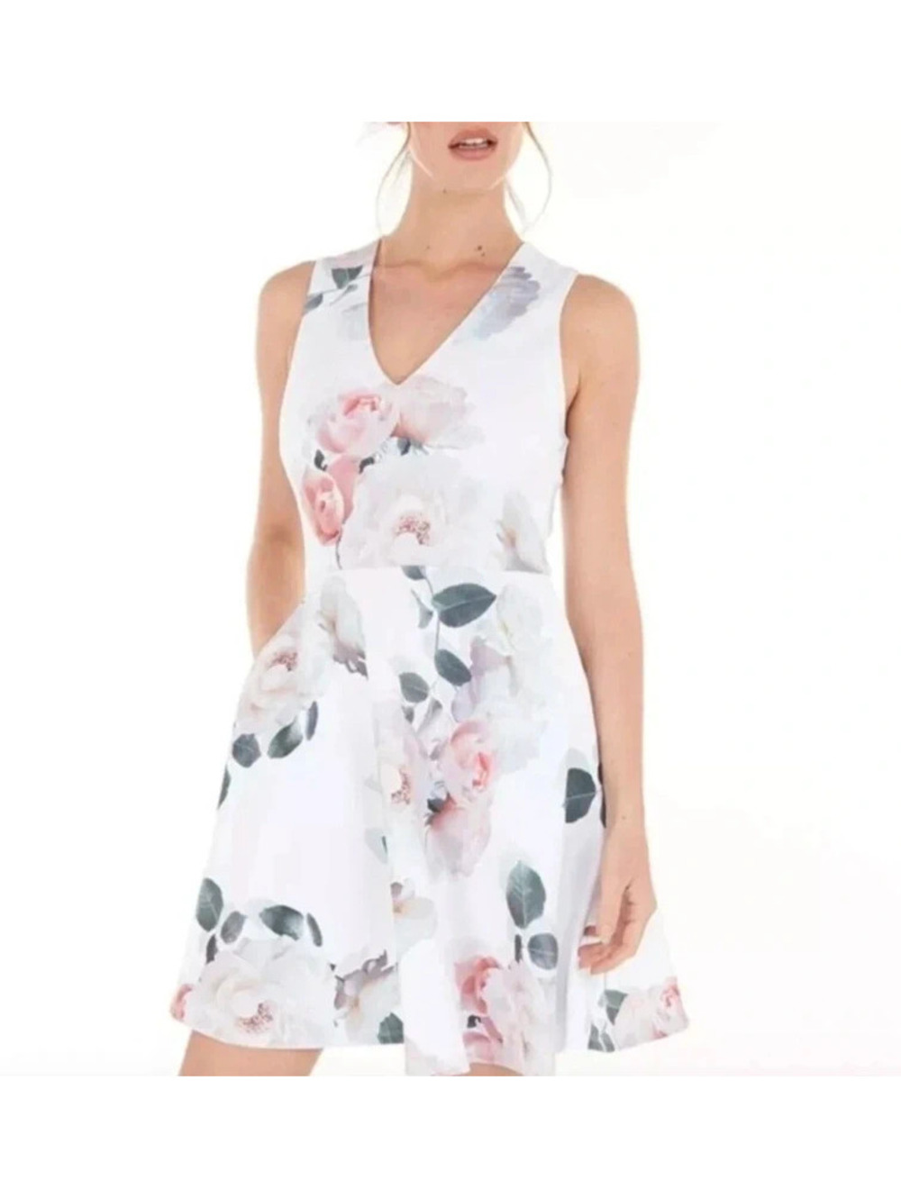 This is a Ted Baker Twiggi Bouquet Skater Dress size 1